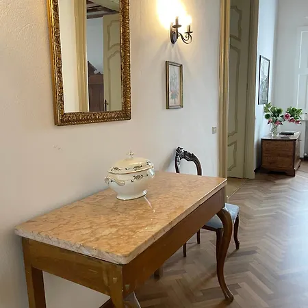 公寓 Palazzo 1500 Frescobaldi - Piano Nobile X 5 - A Casa Di Alfonso 费拉拉