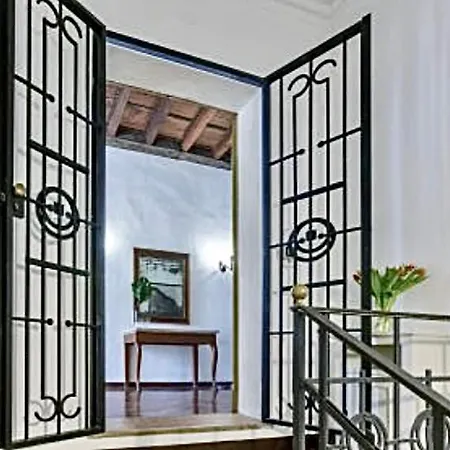 Palazzo 1500 Frescobaldi - Piano Nobile X 5 - A Casa Di Alfonso 公寓 *